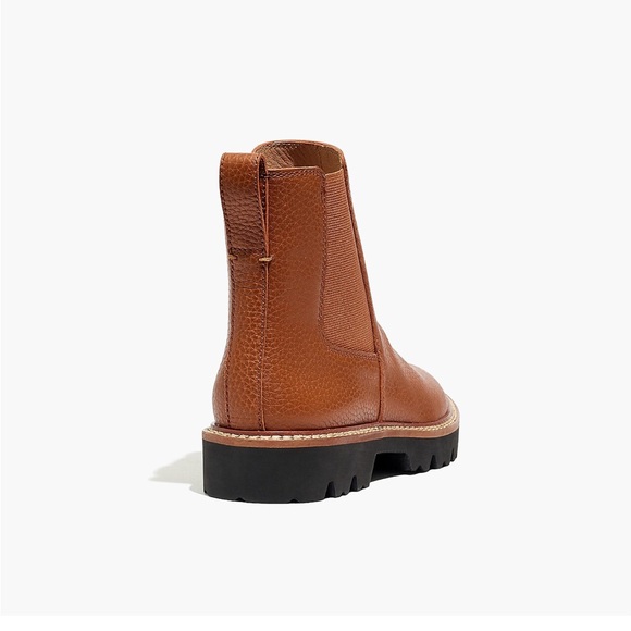 The Citywalk Lugsole Chelsea Boot in Leather Size 8 - Picture 4 of 9